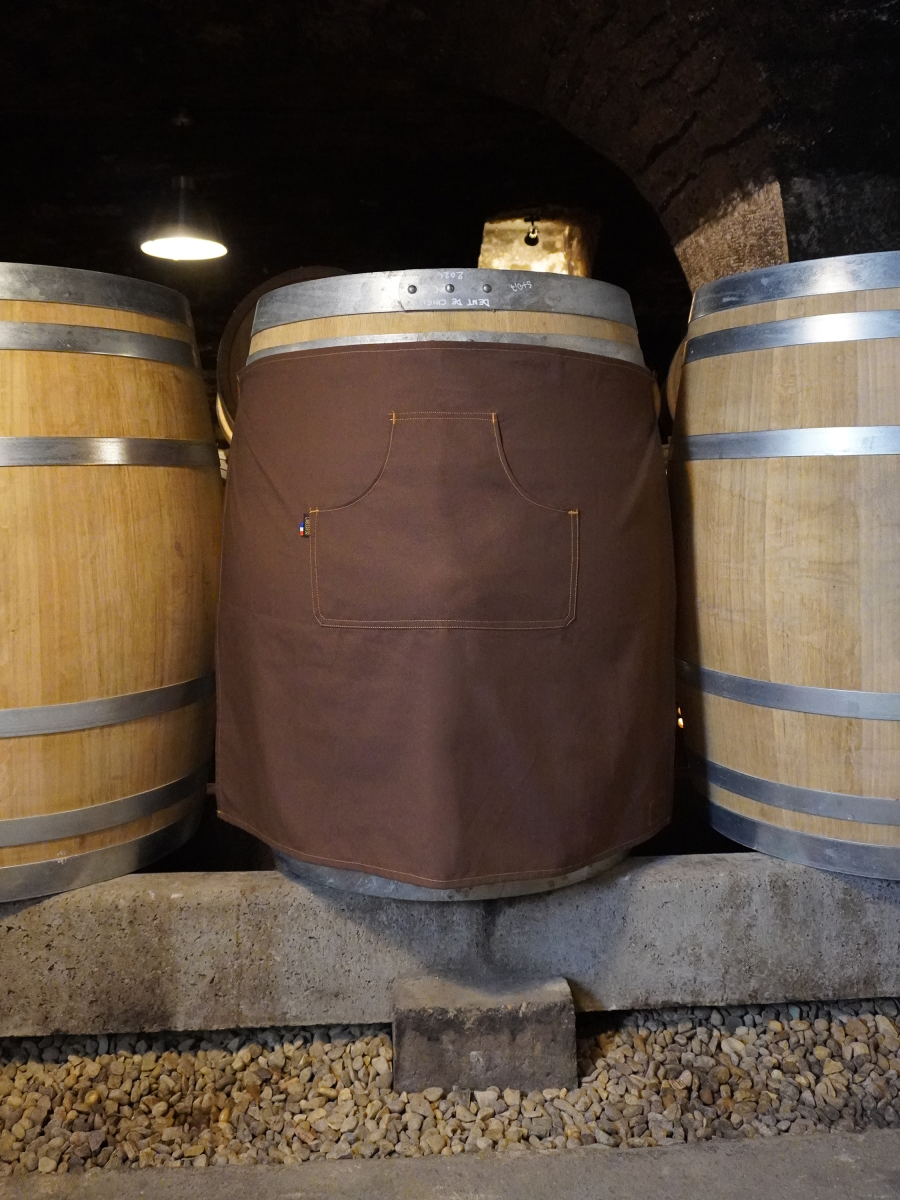 tablier astucieux marron