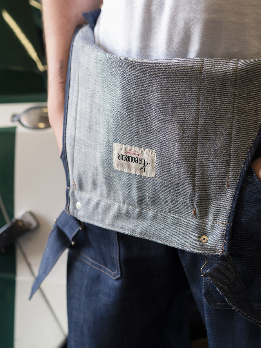 cotte déboulonnée en denim intérieure